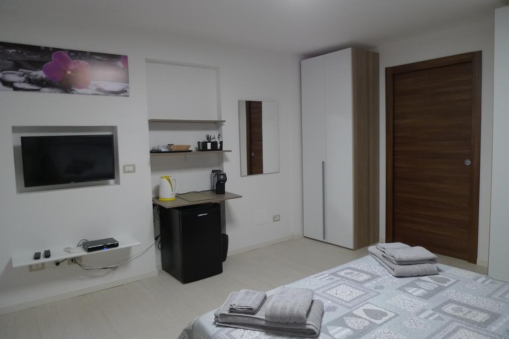 Villaggio Est Affittacamere San Teodoro  Luaran gambar