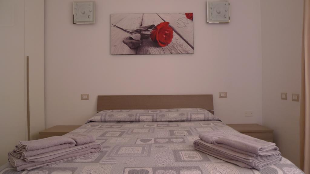 Villaggio Est Affittacamere San Teodoro  Luaran gambar