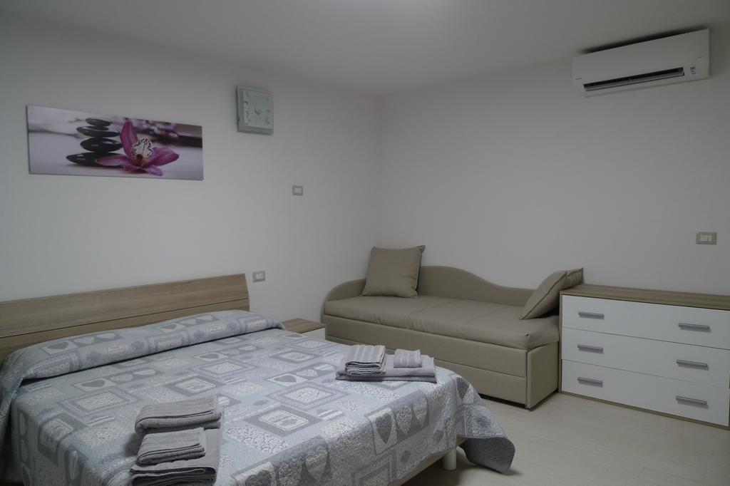Villaggio Est Affittacamere San Teodoro  Luaran gambar