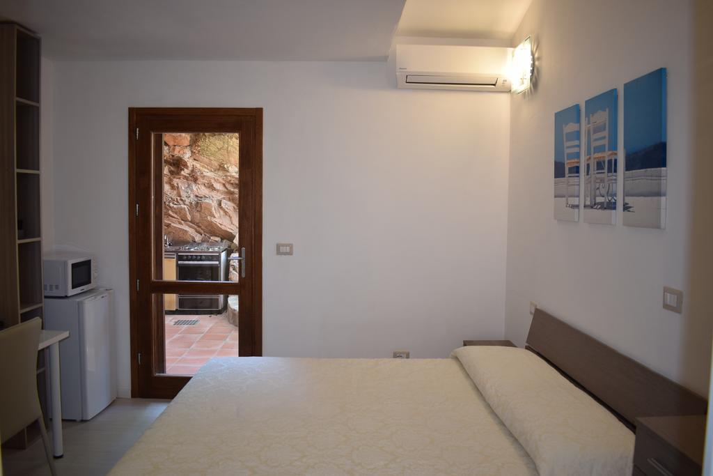 Villaggio Est Affittacamere San Teodoro  Luaran gambar